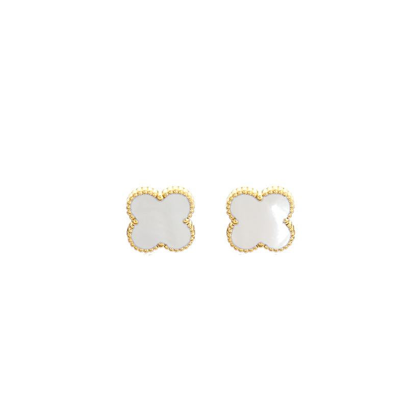 Mother of pearl clover stud in gold