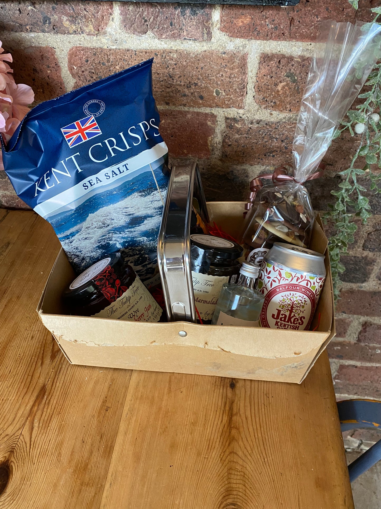 The Tulip Tree Support Local Gift Hamper
