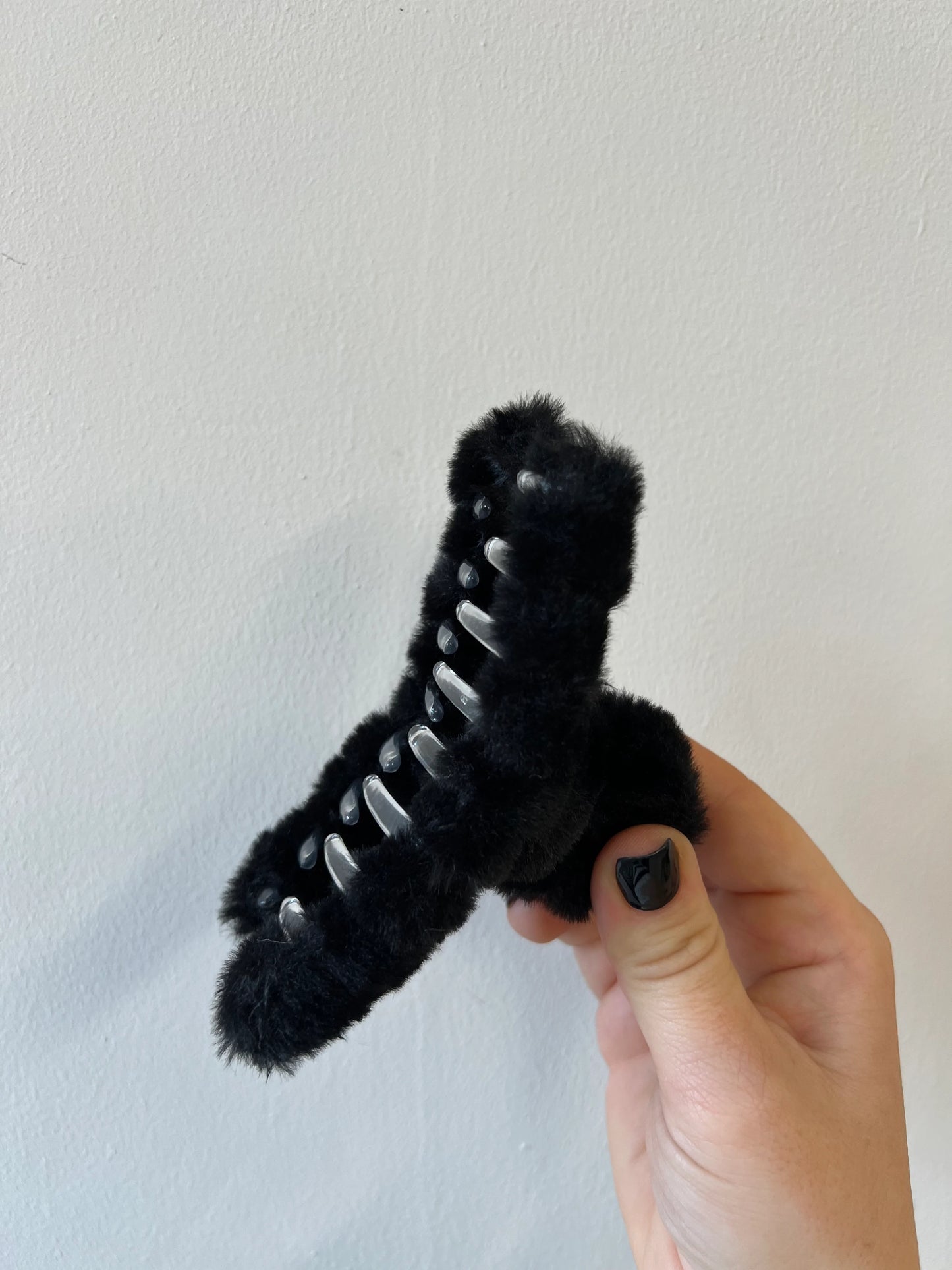 Black Fluffy Claw Clip
